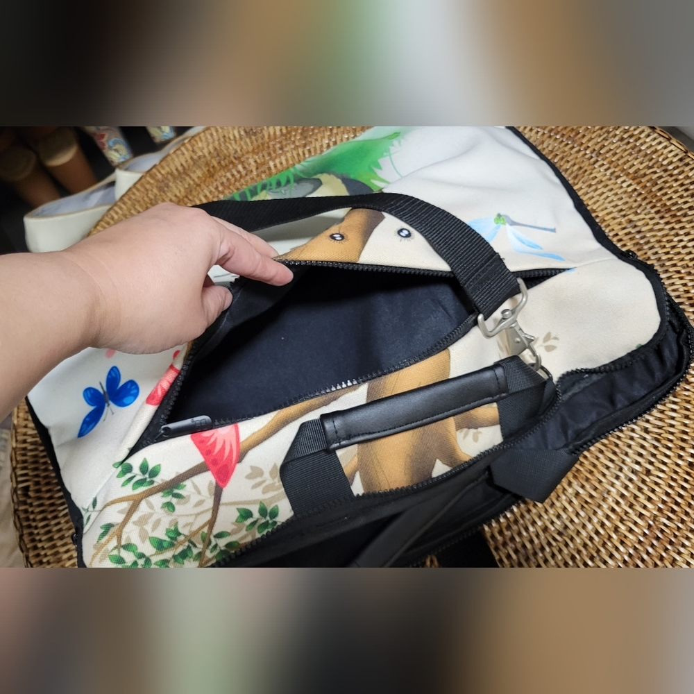 Totoro Canvas Laptop Bag 17" - Picture 4 of 7